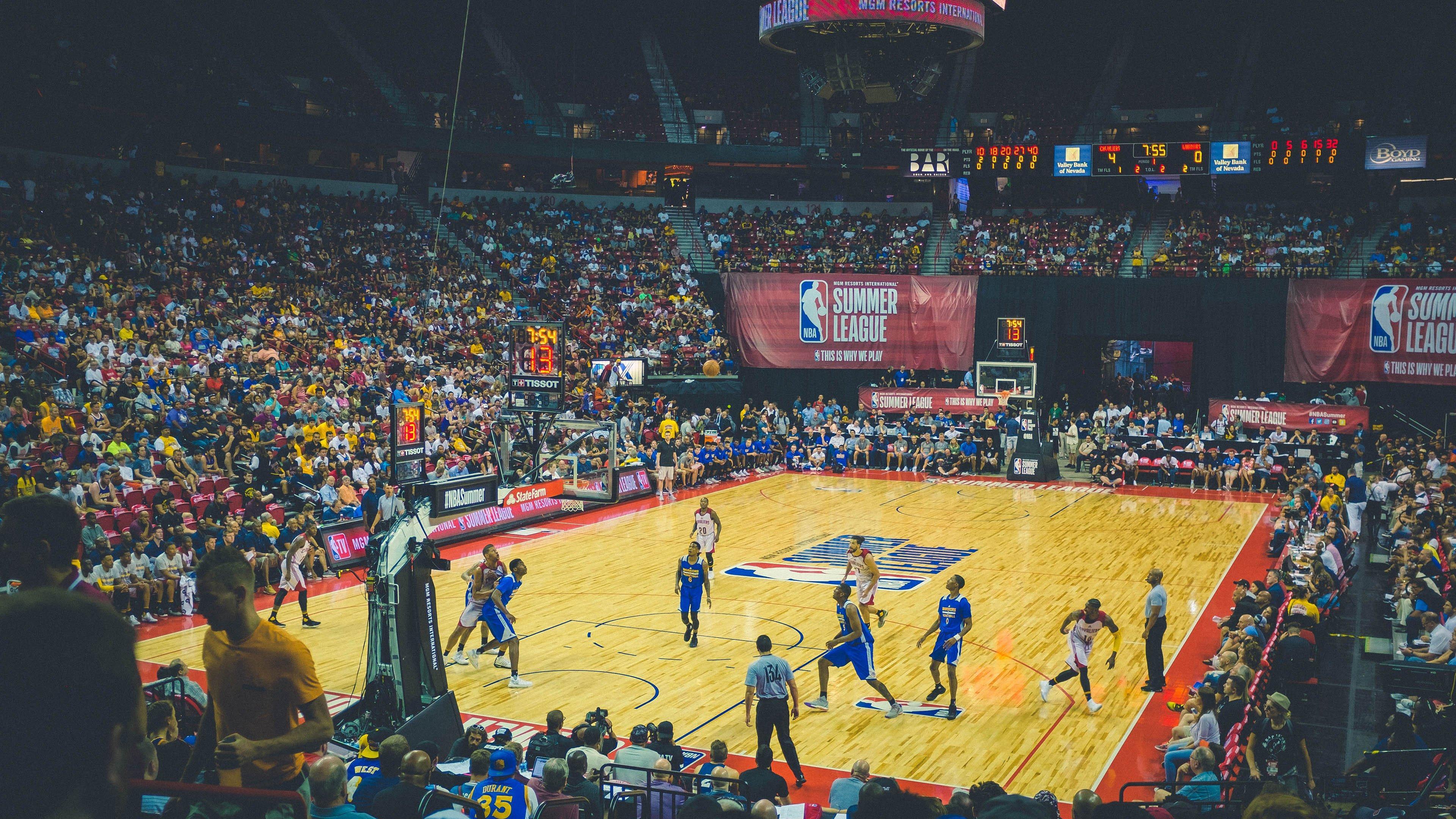 鹈鹕队史罕见！70%命中率三双俱乐部仅三人，蔡恩领衔，亚当斯&奎因在列